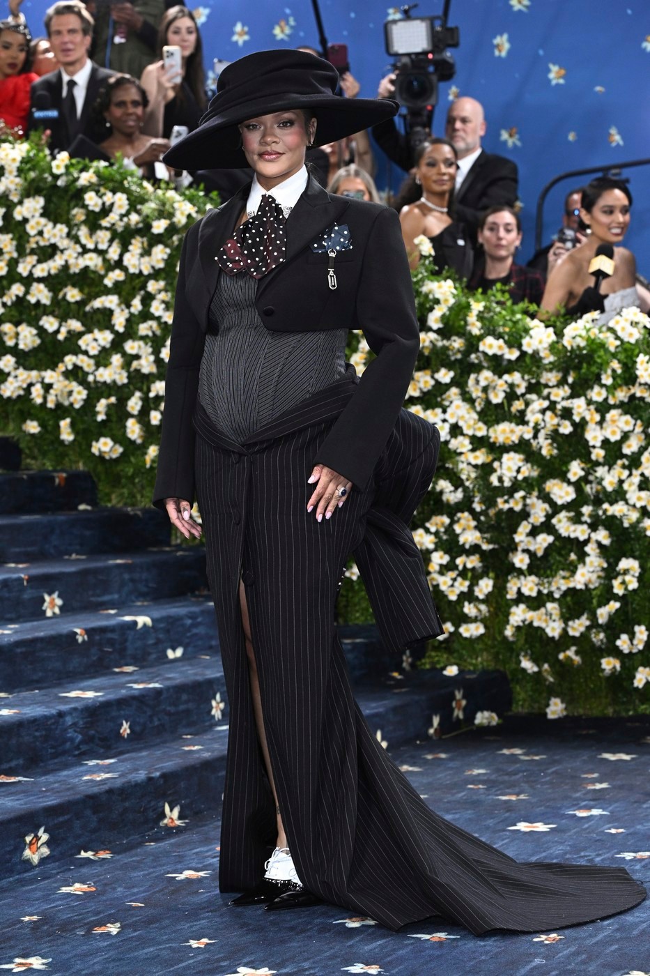 Rihanna met gala